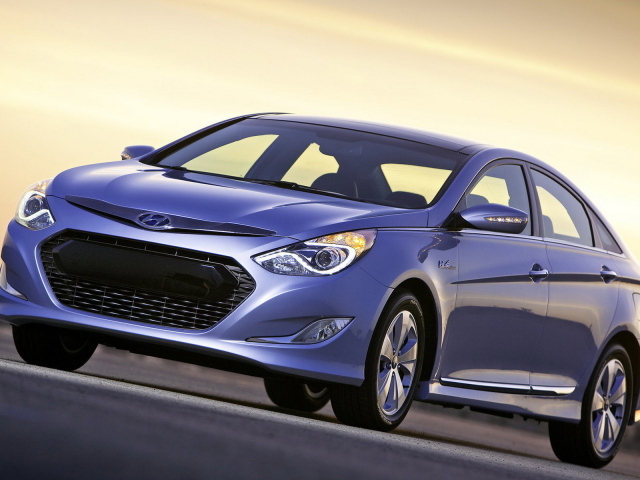 Хендай Соната Хибрид