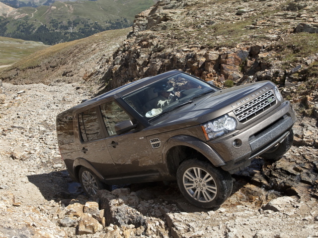Ленд Ровер в горах