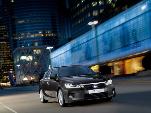Лексус СТ 200h 2011