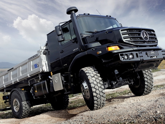 Mercedes-Benz Zetros