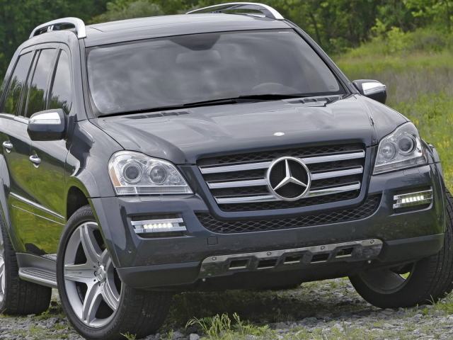 Mercedes Benz GL 550