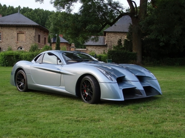 суперкар Panoz Abruzzi