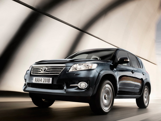 Toyota RAV4 управляй мечтой