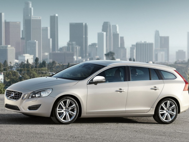 Вольво В60 - автомобиль для города