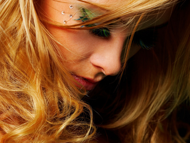 Рыжеволосая краса