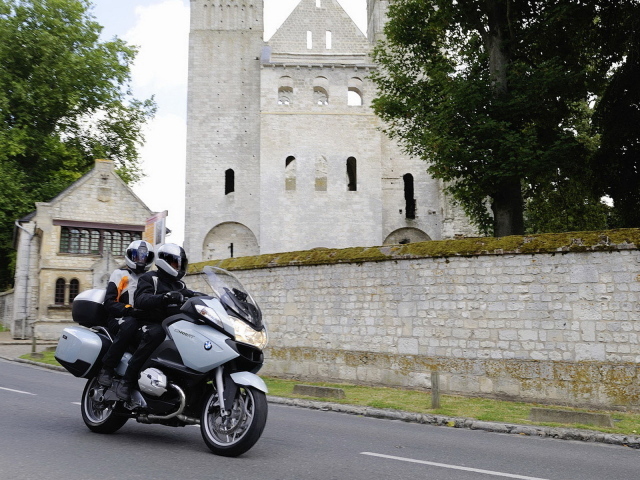 БМВ Р 1200 - путешествуй наслаждаясь