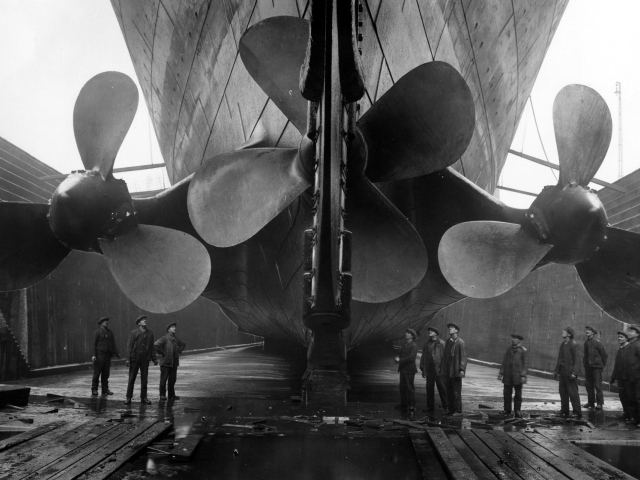 Огромные винты Титаника