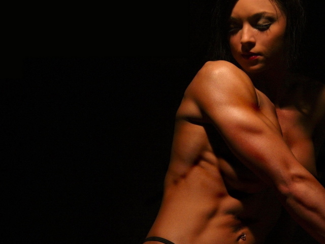 Женский бодибилдинг