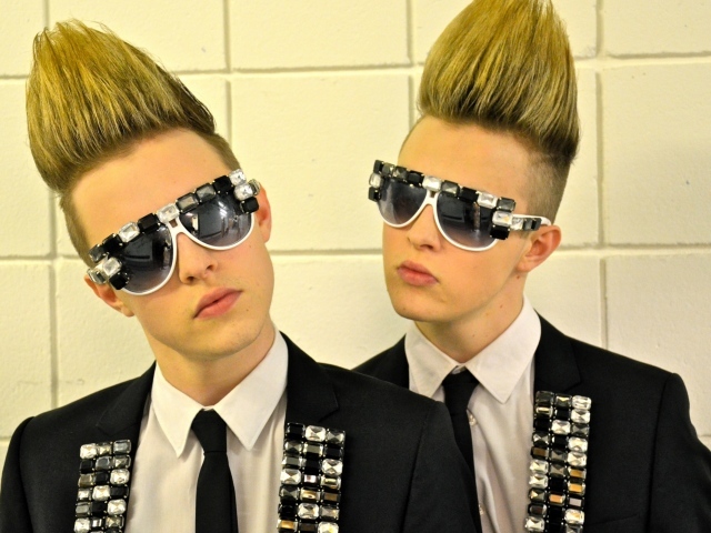 Jedward, Ирландия