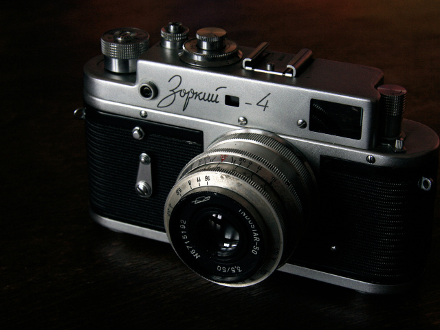 Старый фотоаппарат