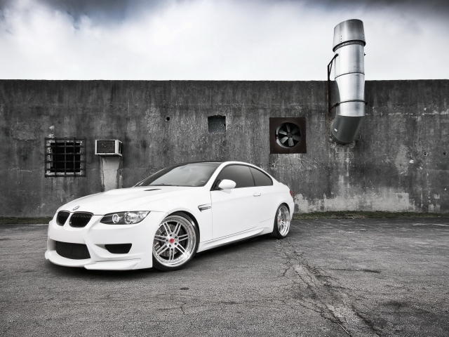 white BMW M3