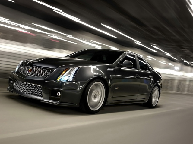 Cadillac-CTS-V-Sport-Sedan