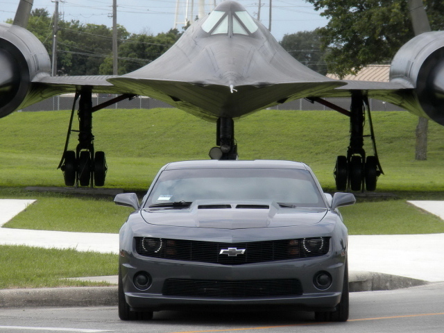 Chevrolet-Camaro Black