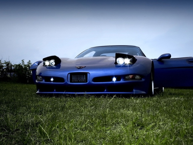 Chevrolet-Corvette-C5