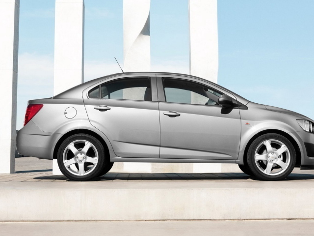 2012 Chevrolet-Aveo Sedan