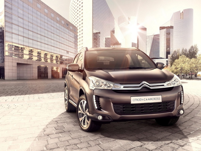 новый Citroen-C4 Aircross