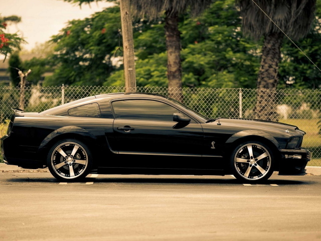 Ford-Mustang GT