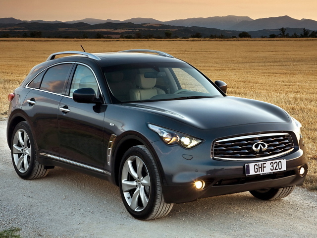 Infiniti FX37