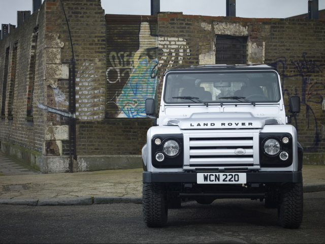 Land-Rover-Defender-Limited-Edition