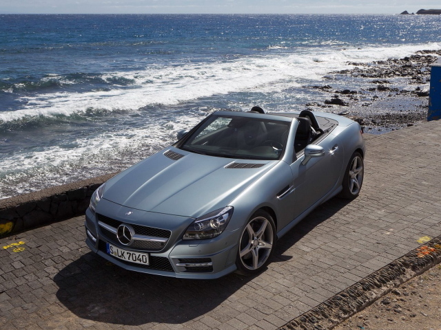 Mercedes-Benz-SLK350