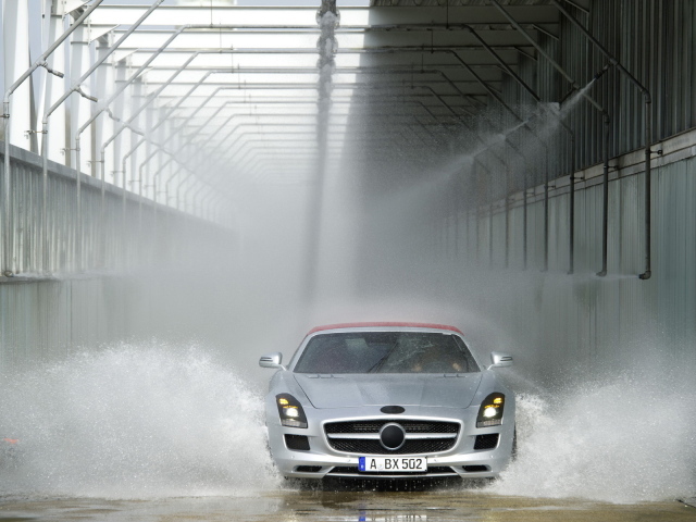 Mercedes-Benz-SLS-AMG