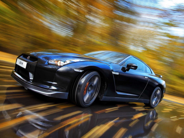 Nissan GT-R