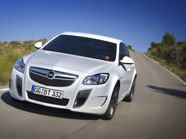 Opel Insignia OPC