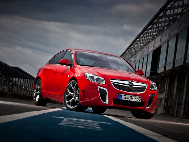 red Opel Insignia OPC