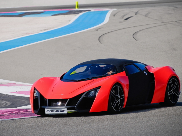 суперкар Marussia