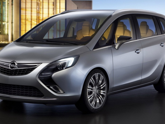 Opel-Zafira Tourer