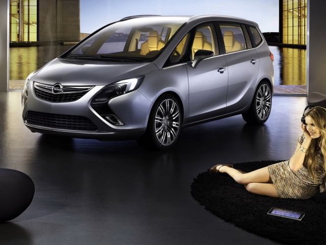 Opel-Zafira Tourer Concept