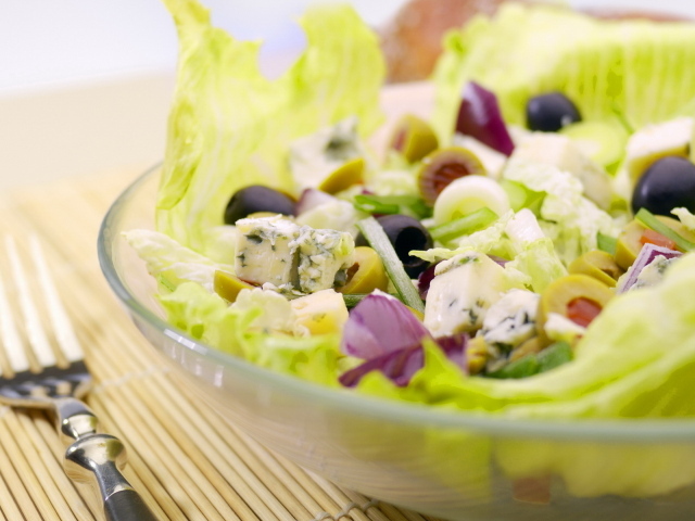 Салат по гречески