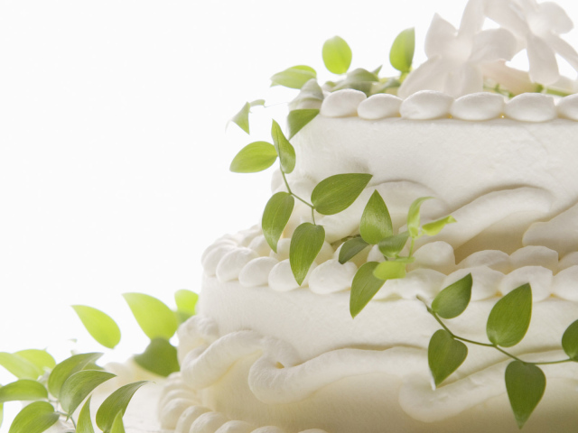 Большой торт