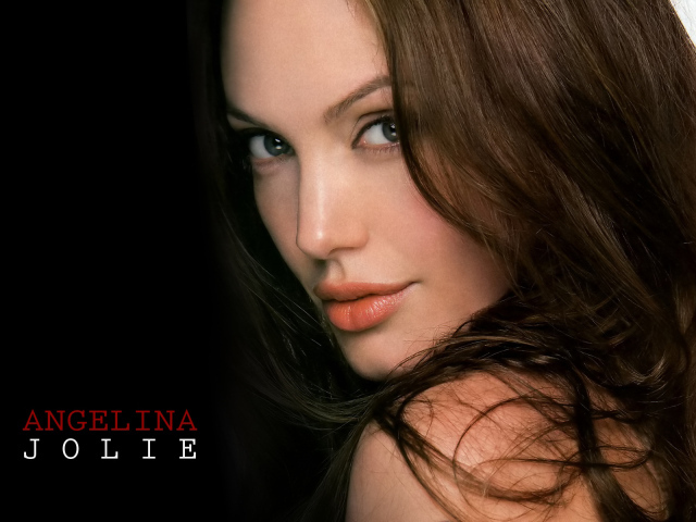 актриса Анджелина Джоли (Angelina Jolie)
