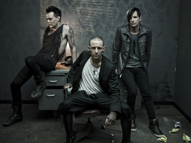 группа Dead by sunrise