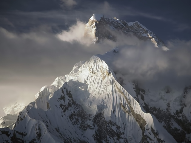 Горы в тумане