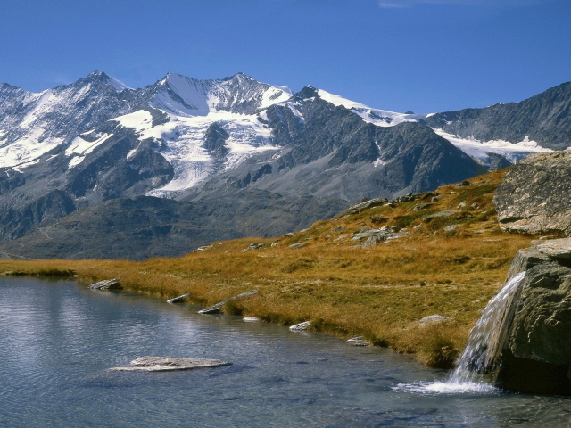 Заснеженные вершины