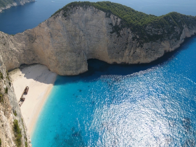 Каменный полуостров