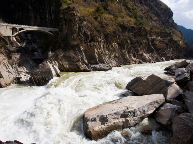 Речка в горах