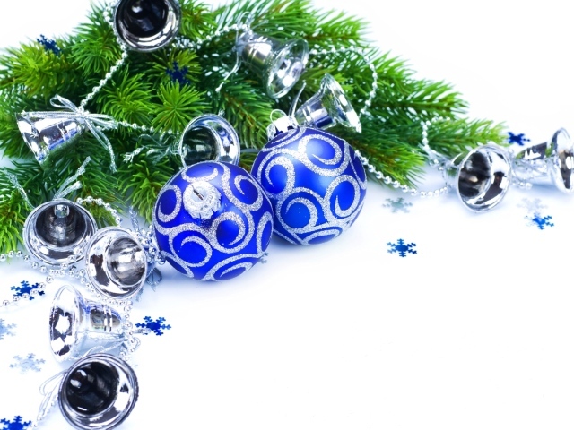 Елочные украшения