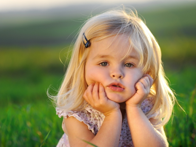 маленькая девочка