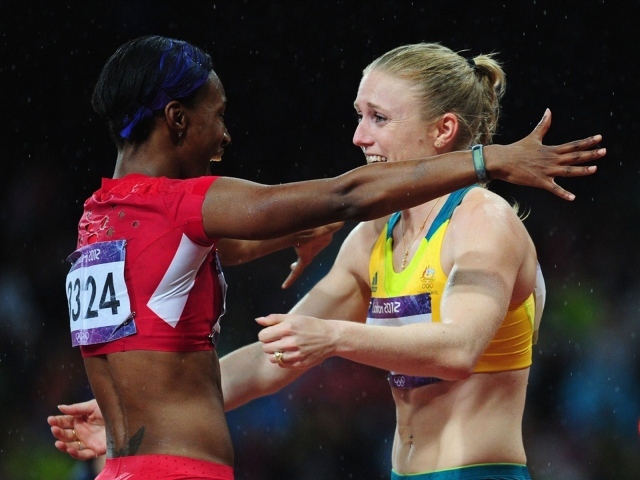 Sally Pearson, Kellie Wells