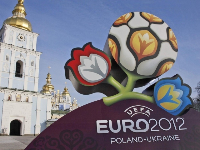 Логотип чемпионата европы 2012