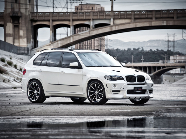 BMW X5 White
