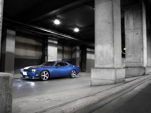 Dodge-Challenger
