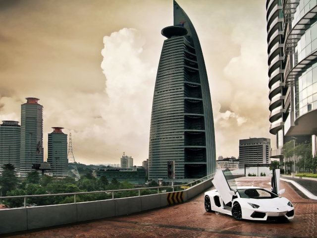 Lamborghini Aventador LP700-4