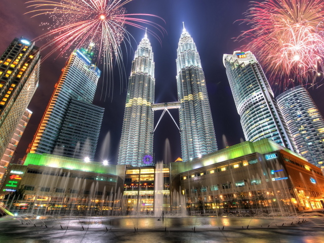 Башни Петронас, Куала-Лумпур
