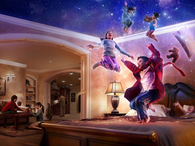 Дети играют