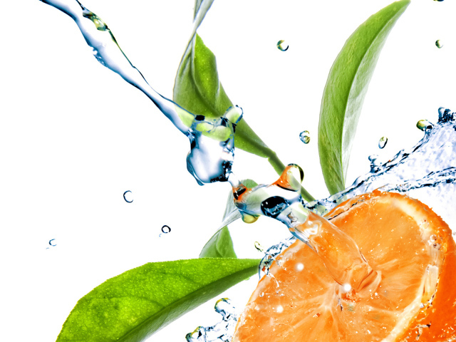 Апельсин в воде