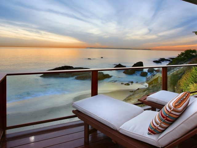 Веранда у побережья